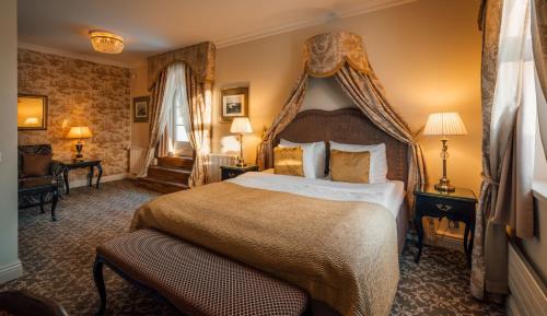 Deluxe Double Room - Manor Building - Spa Access Included