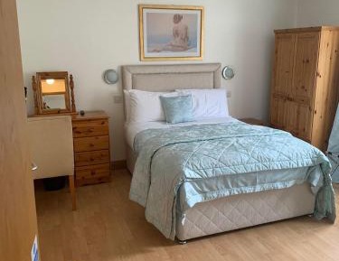 Deluxe Double Room with Shower