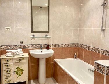Large Double Room