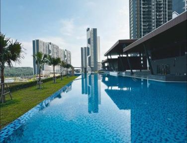 Three-Bedroom Premium Apartment with Balcony