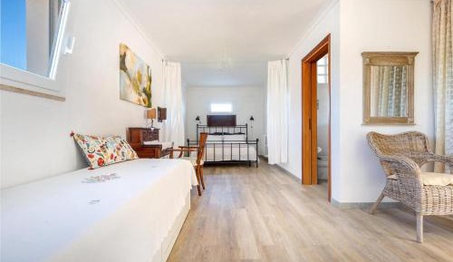 Standard Triple Room with Sea View