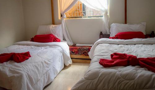 Standard Twin Room with Shared Bathroom