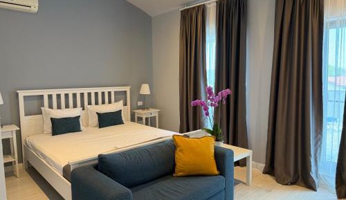 King Room with Balcony