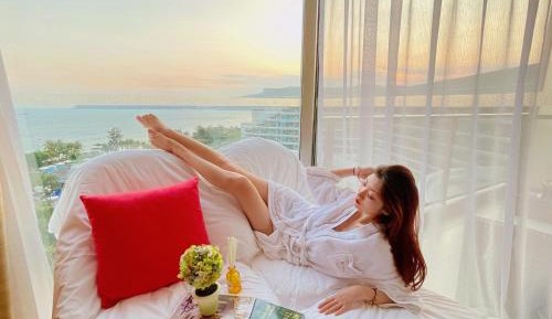 Deluxe Double Room with Balcony  and Sea View