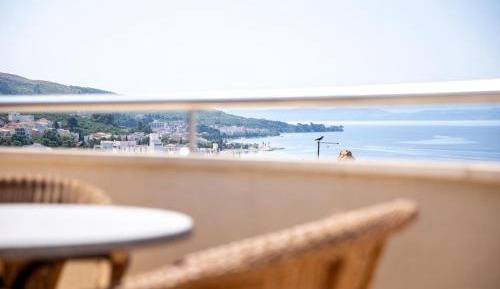 Two-Bedroom Apartment with Balcony
