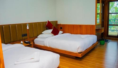 Twin Room with Balcony