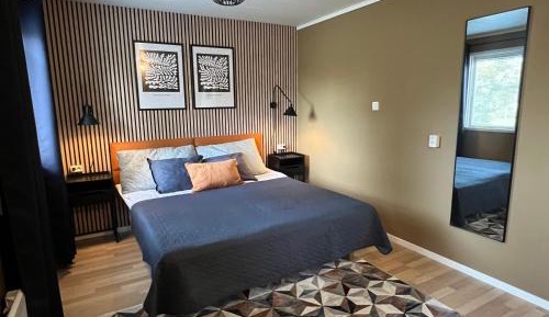 Large Double Room
