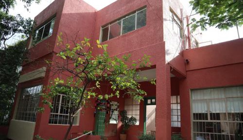 Single Bed in Female Dormitory Room