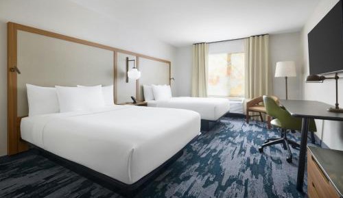 Standard Queen Room with Two Queen Beds