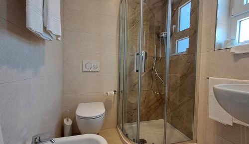 Superior Double or Twin Room with Terrace