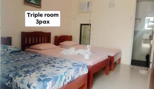 Economy Triple Room