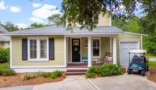 Two-Bedroom Holiday Home