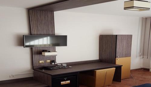 Suite (3 Adults)