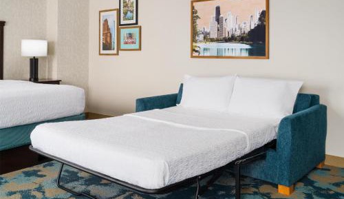 King Room with Sofa Bed and Study - Non-Smoking