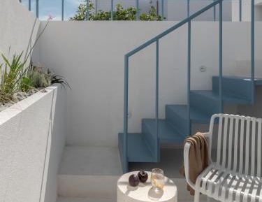 Superior Double Room with Outdoor Hot tub and Panoramic Sea View - Split Level