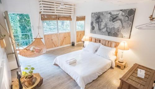 One-Bedroom Apartment with Balcony and Mountain View  