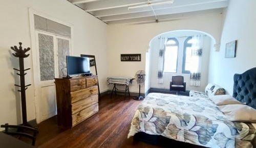 Deluxe Double Room (2 Adults + 1 Child)