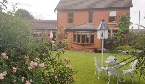 Twin Room with Garden View