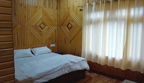 Double Room with Mountain View