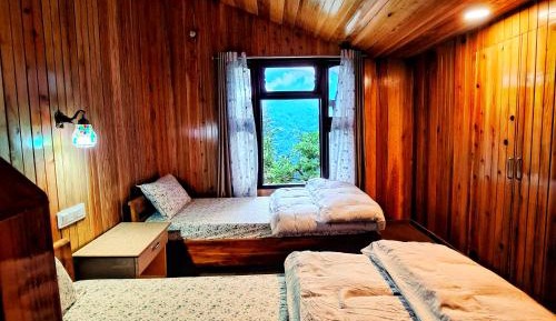 Classic Quadruple Room