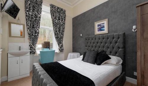 Single Room with Bathroom