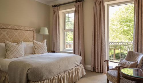 Queen Room with Balcony