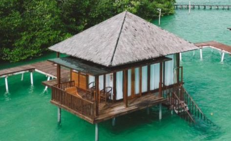 Villa with Sea View