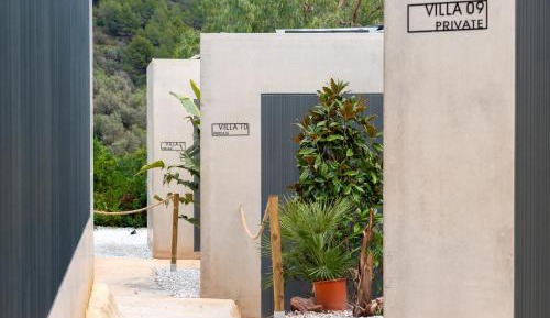 Standard Villa