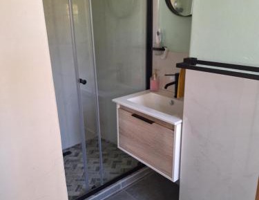 Double or Twin Room with Private Bathroom