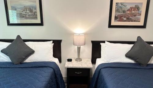 Queen Room with Two Queen Beds