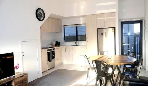 Apartment - Split Level