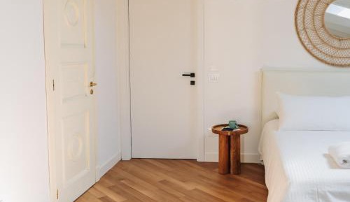 King Room with Pool View