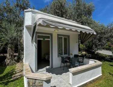 Quadruple Room with Garden View