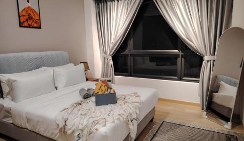 Two-Bedroom Apartment with City View