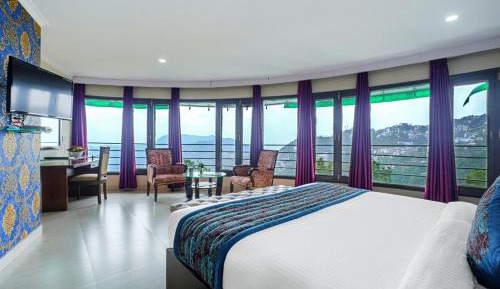 King Room with Mountain View