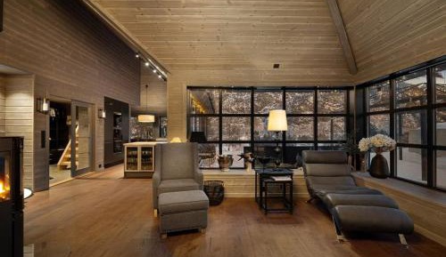 Six-Bedroom House