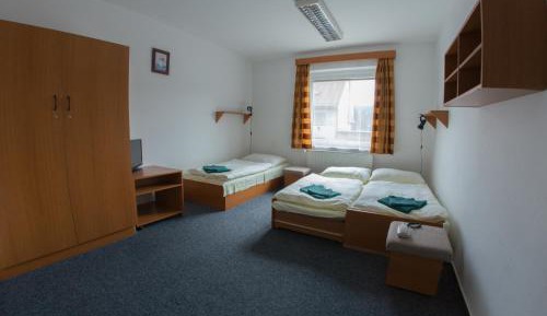 Triple Room with Shower
