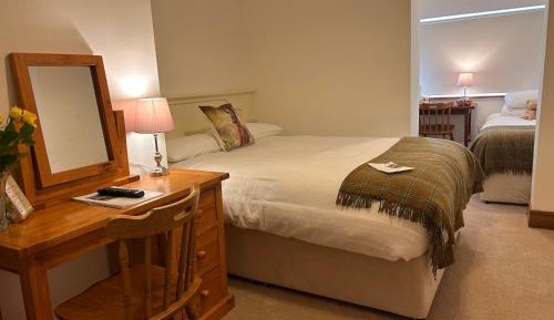Triple Room with Shower