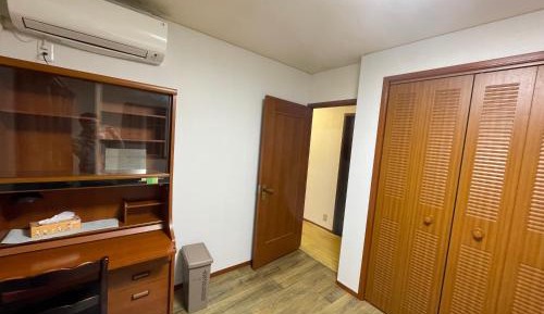Single Room with Shared Shower and Toilet