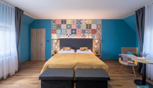 Deluxe Family Suite