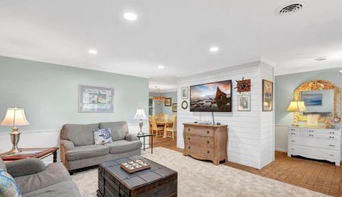 Four-Bedroom Vacation Home