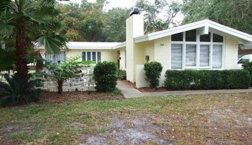 Three-Bedroom Holiday Home 