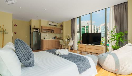One-Bedroom Apartment
