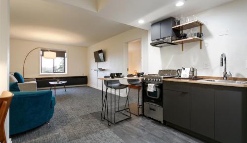 Accessible Grand Full Kitchen