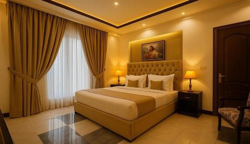 Deluxe King Room