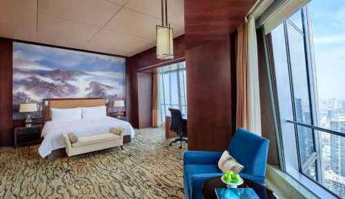 Grand Premier Room