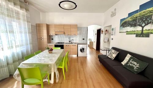 Two-Bedroom Deluxe Apartment