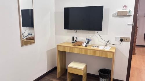 Triple Room with Bathroom