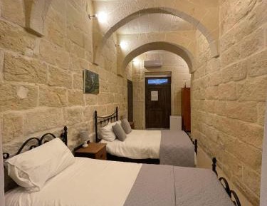 Double or Twin Room with Bathroom