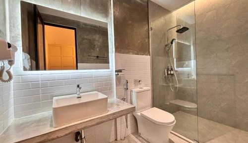 Standard Twin Room with Garden View